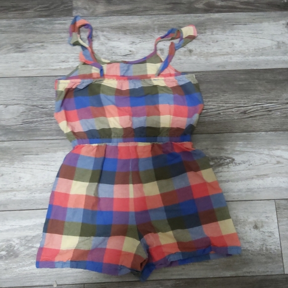 Romper - Picture 3 of 4